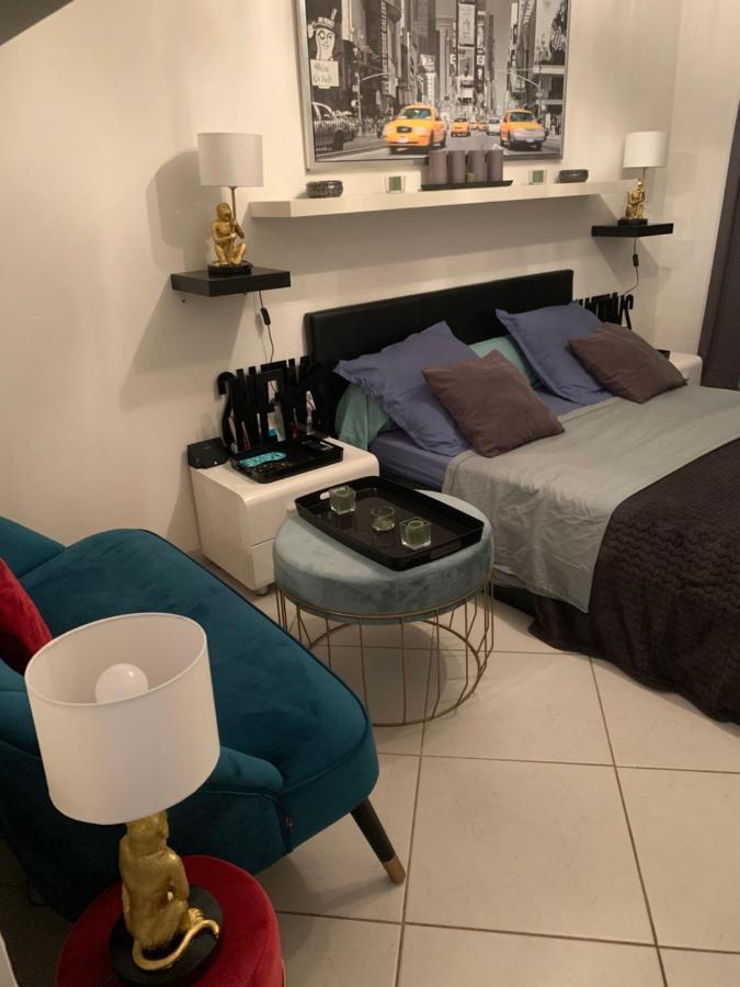 Chambre Dans Guest House Borrigo Menton Exterior photo